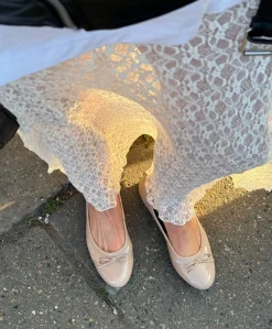 BISQUE - Ballerina - Beige lak læder