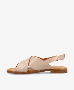 NICOLA P - Beige lak læder - Flade sandaler
