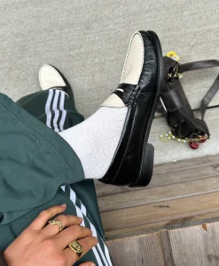 REGENT P - Dame loafer - Sort/hvid lak læder